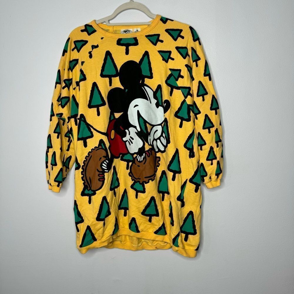 Vintage Mickey sweatshirt size medium